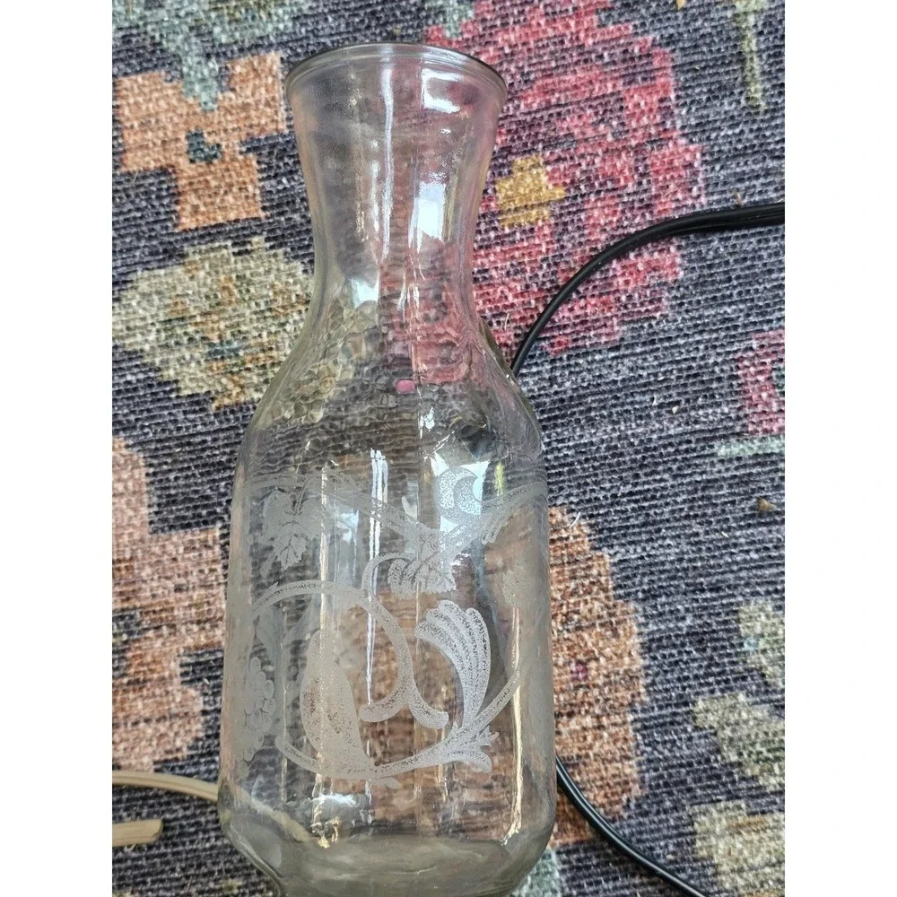 antique wine carafe decanter‎